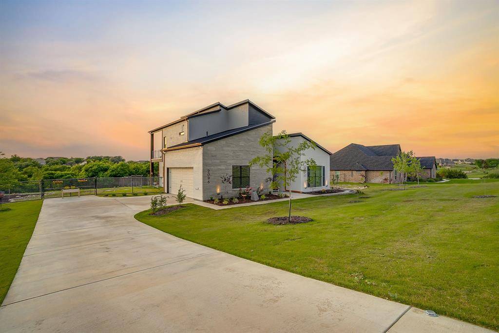 2096 Eagles Ridge Drive, Weatherford, TX 76087