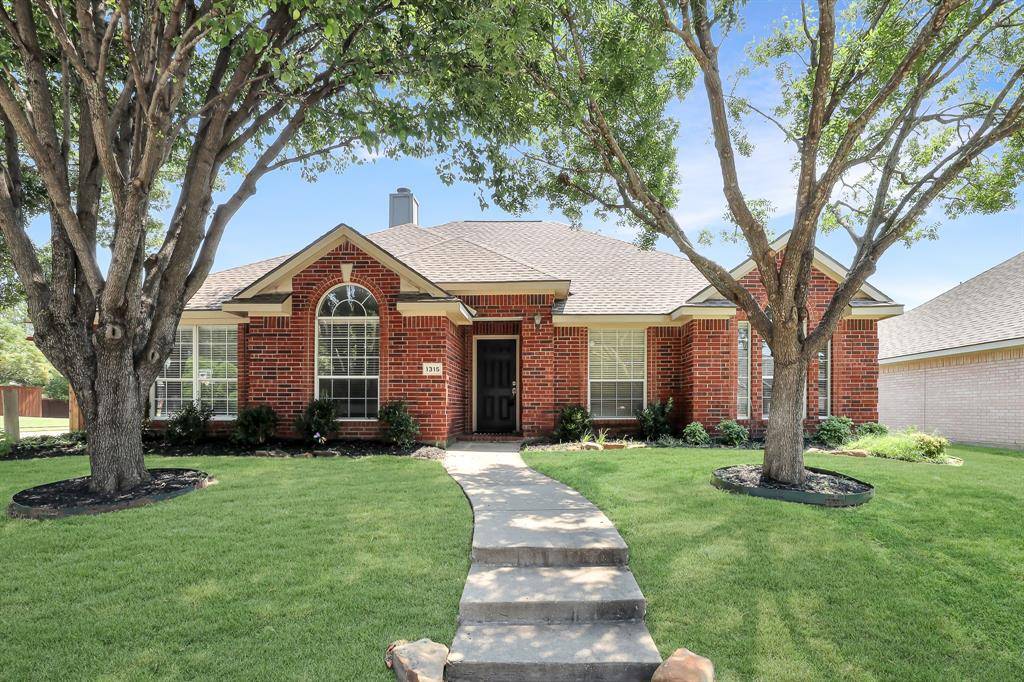 1315 Ballantrae Drive, Allen, TX 75013