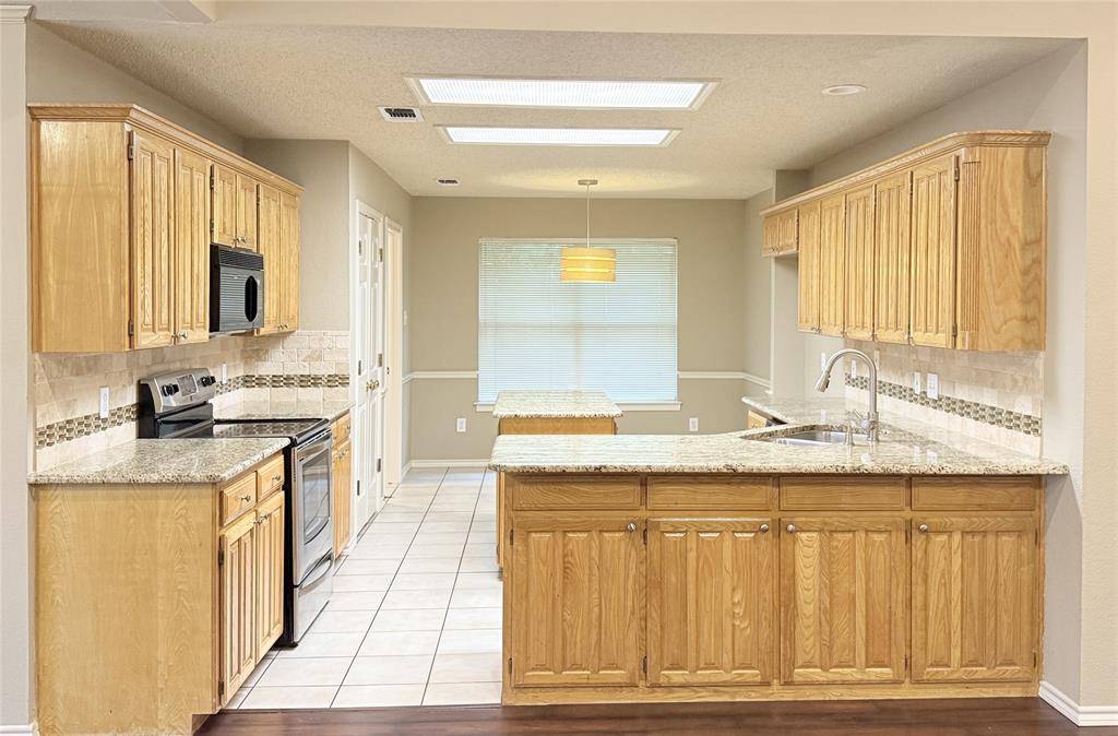 5206 Lookout Trail, Arlington, TX 76017