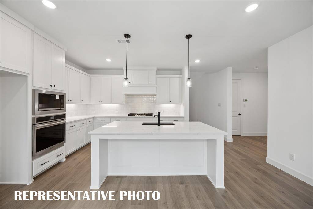 1408 Watson Branch Lane, Mansfield, TX 76063
