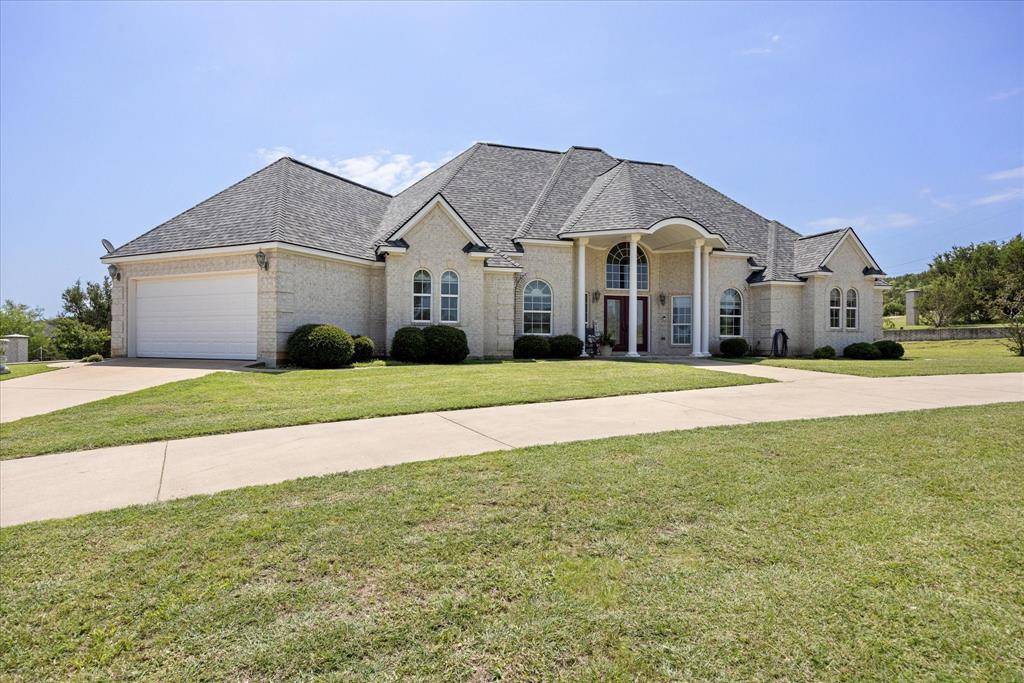 2030 Hills Court, Stephenville, TX 76401