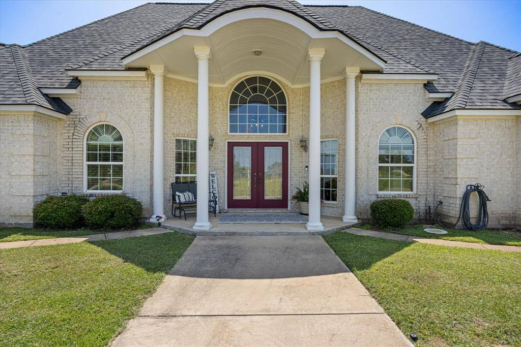 2030 Hills Court, Stephenville, TX 76401