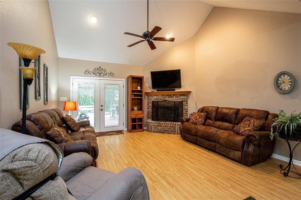 6400 Avon Drive, Waco, TX 76708