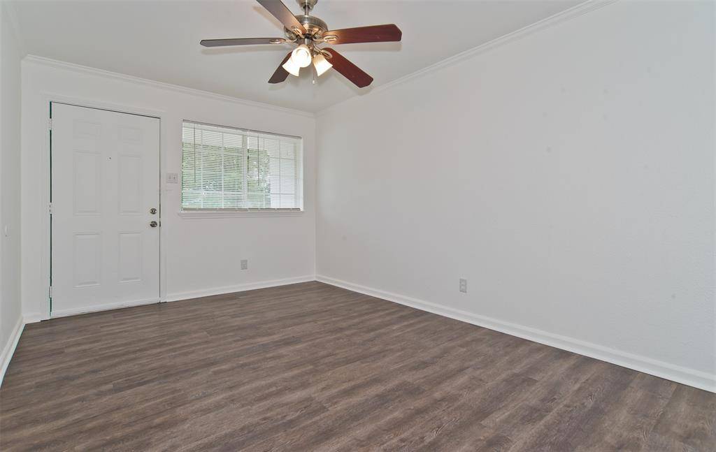 3433 Moon Drive, Mesquite, TX 75150