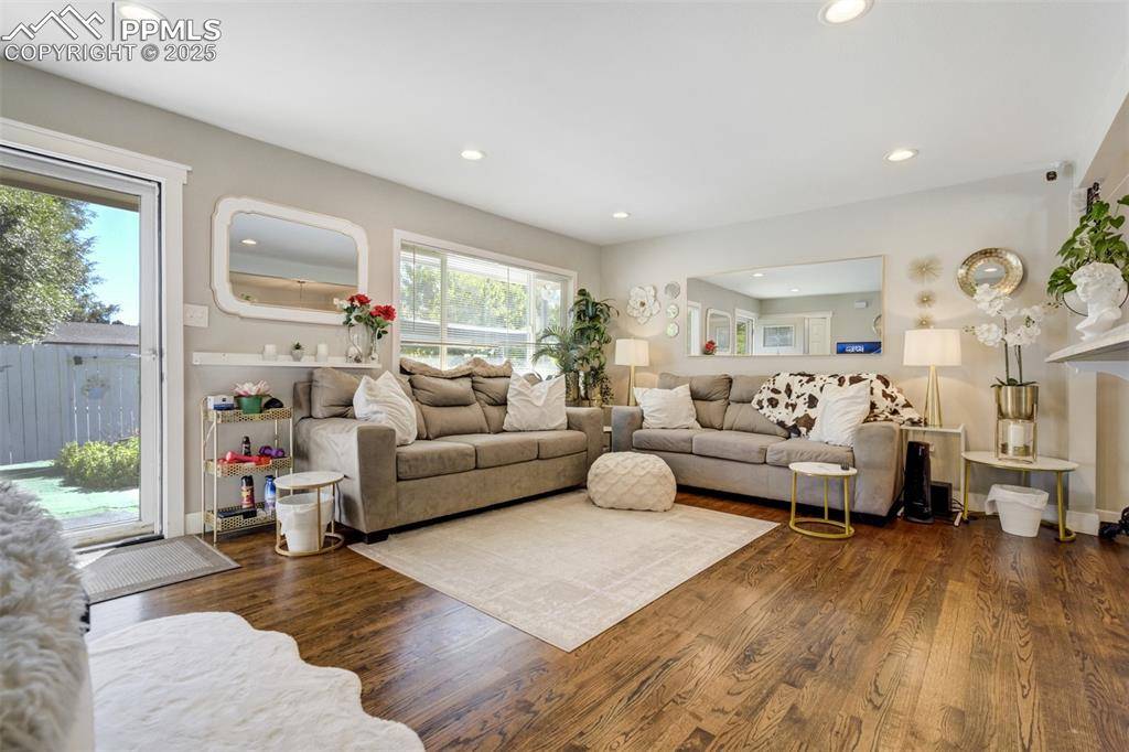 912 2nd ST, Colorado Springs, CO 80907