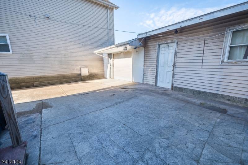 269 Silzer St, Perth Amboy City, NJ 08861