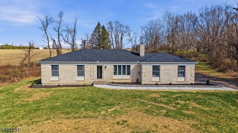 193 Bryans Rd, Washington Twp., NJ 08827