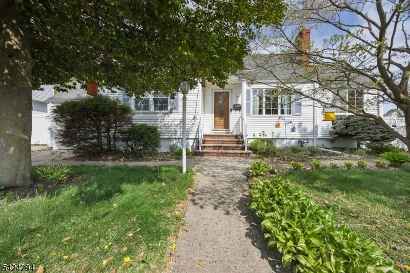 190 Parker St, Sayreville Boro, NJ 08879