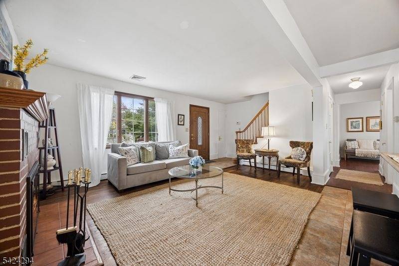 190 Parker St, Sayreville Boro, NJ 08879