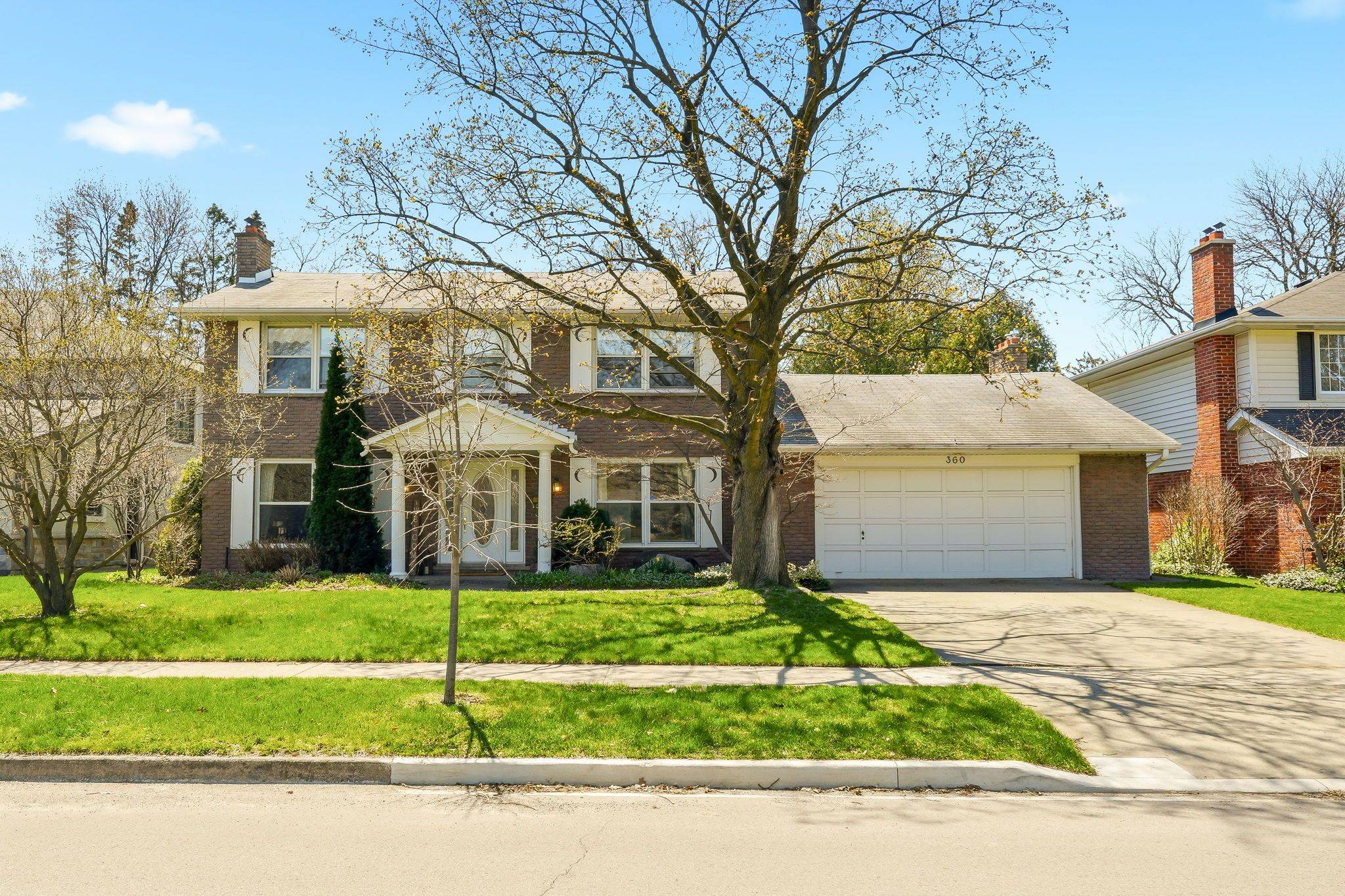 360 Pomona AVE, Burlington, ON L7N 1T5