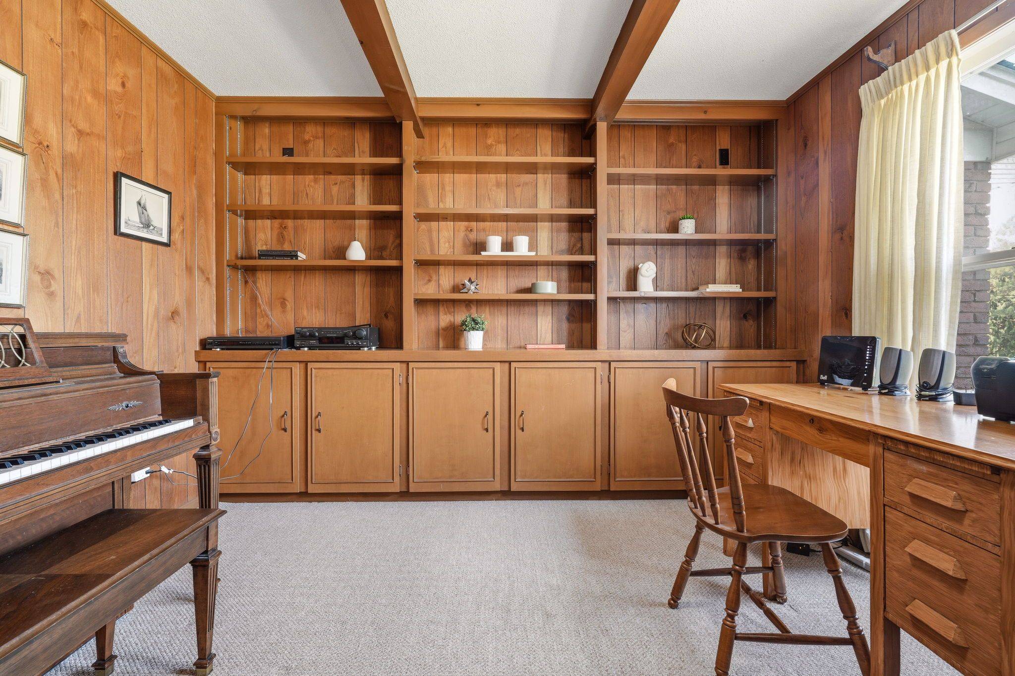 360 Pomona AVE, Burlington, ON L7N 1T5