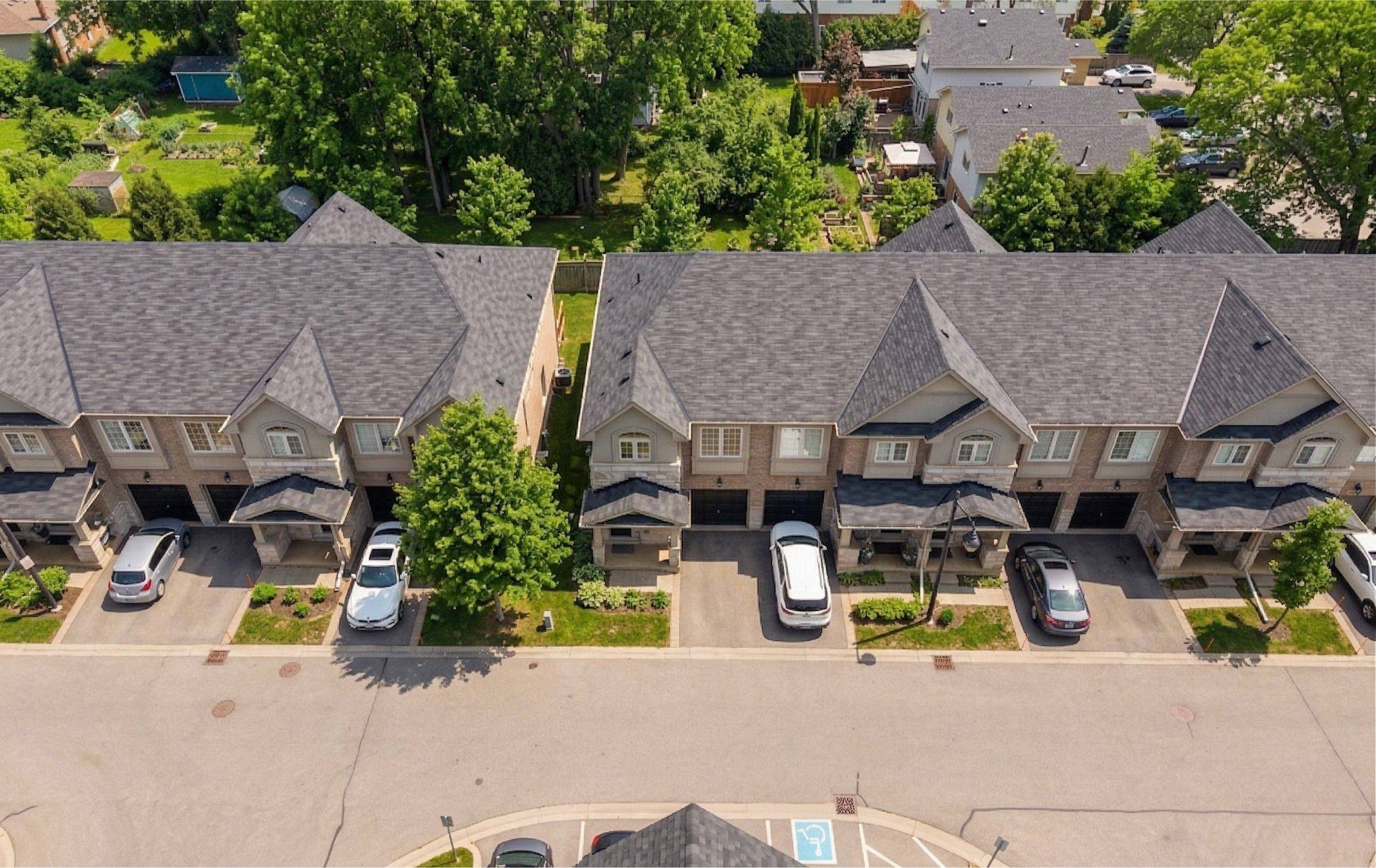 2086 Ghent AVE #24, Burlington, ON L7R 1Y3