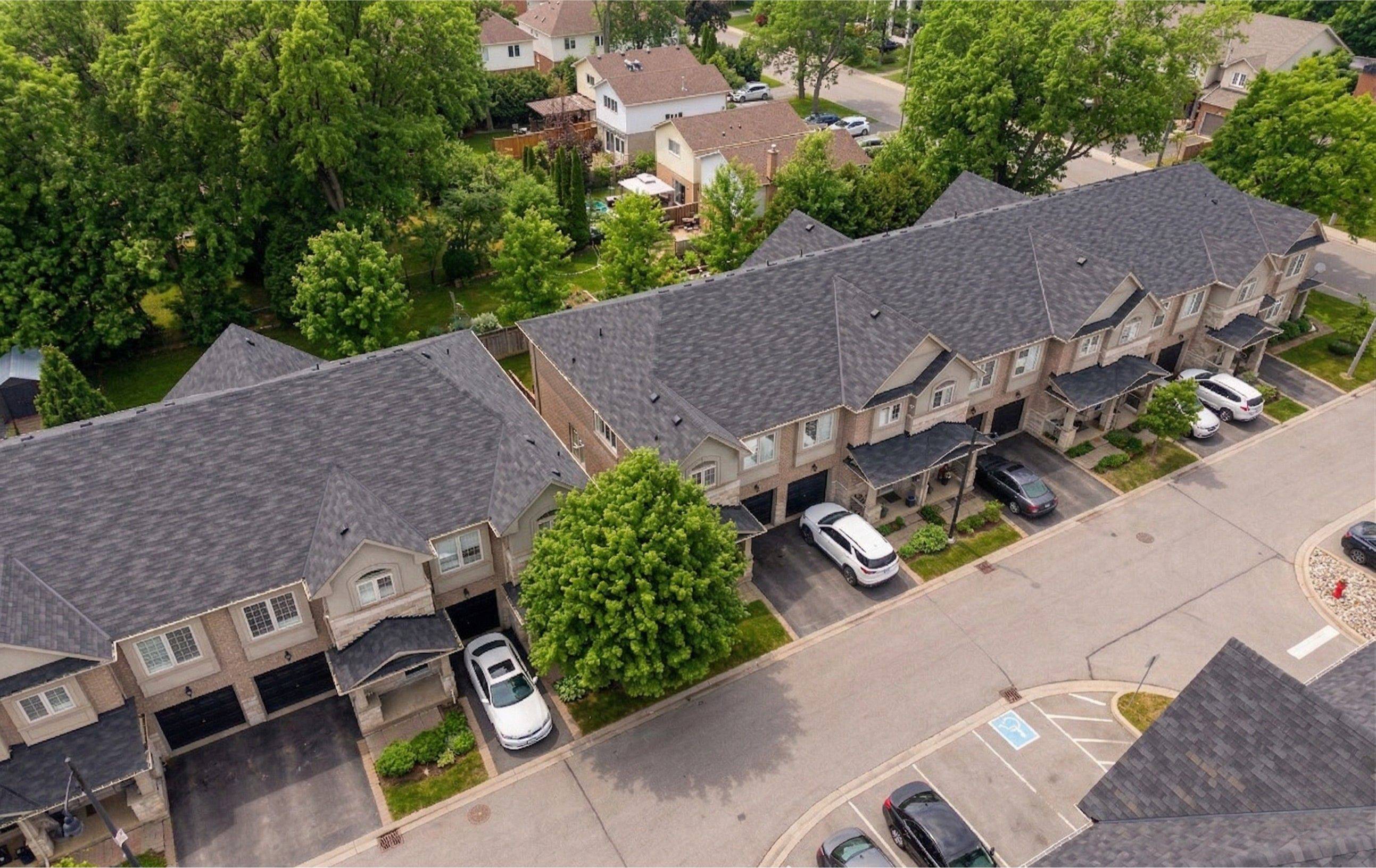 2086 Ghent AVE #24, Burlington, ON L7R 1Y3