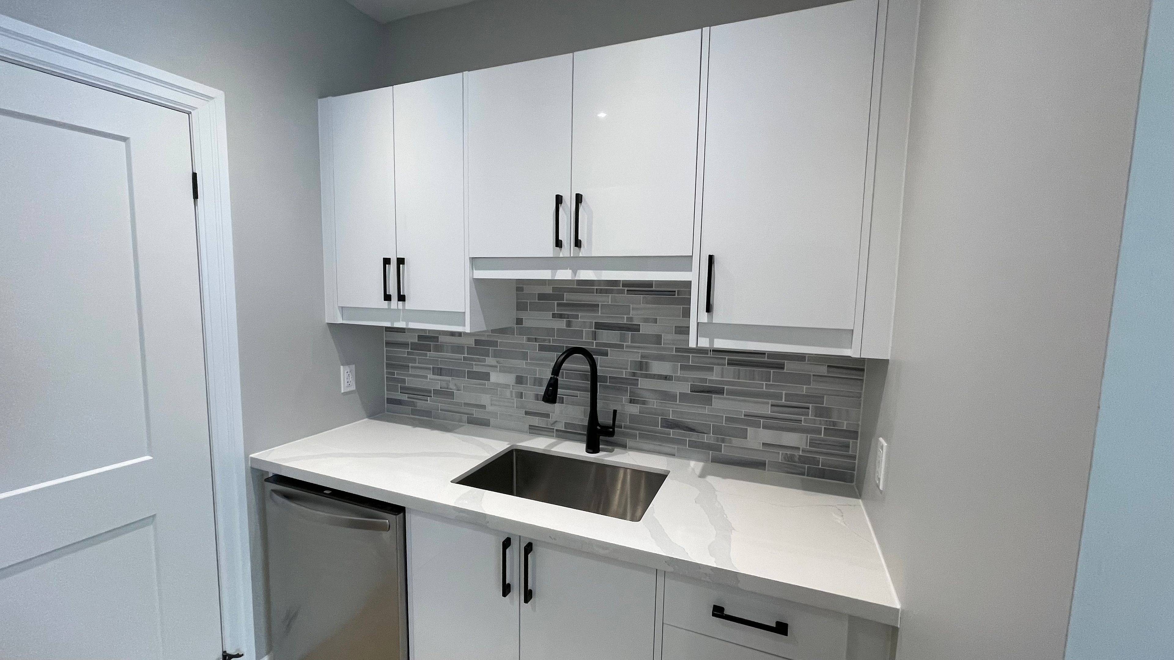 69 East Main ST #102, Welland, ON L3B 3W4