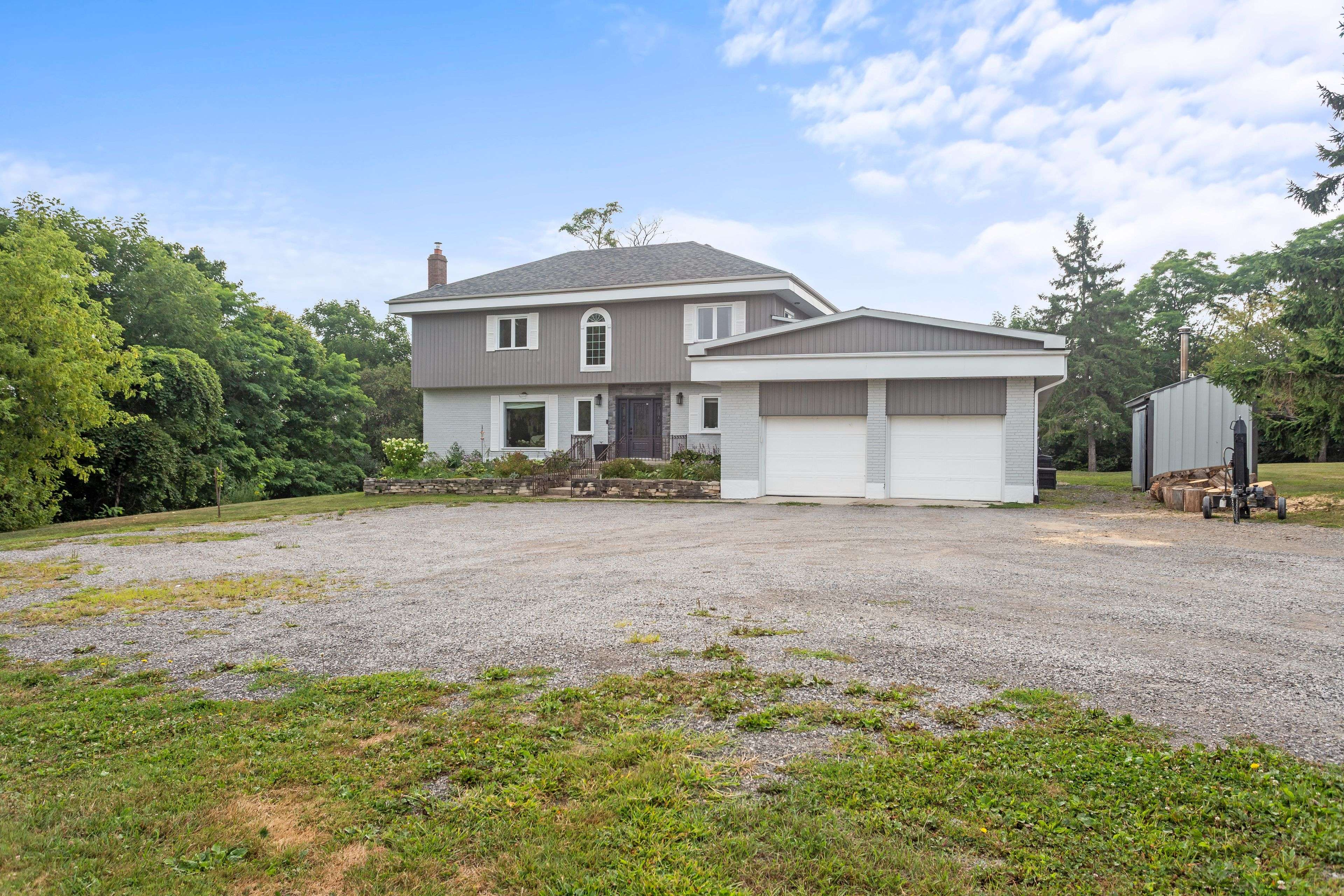 4484 AUSABLE DR, North Middlesex, ON N0M 1A0
