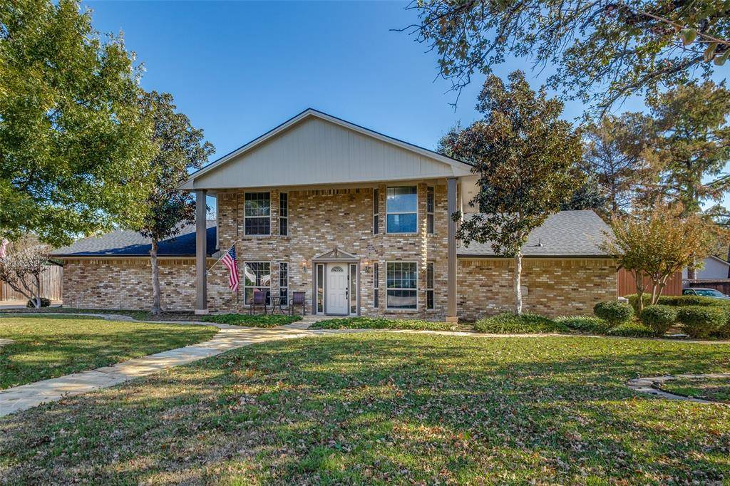 10 Biltmore Court, Trophy Club, TX 76262