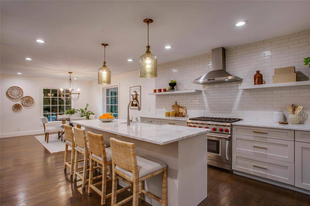 2230 Kessler Parkway, Dallas, TX 75208