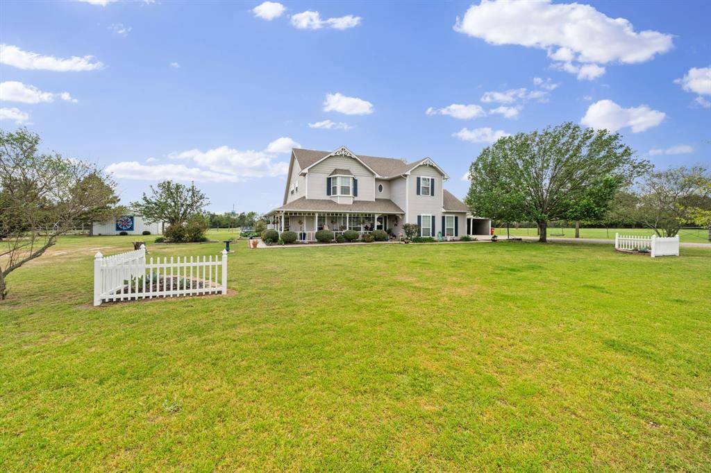 1880 County Road 2610, Bonham, TX 75418