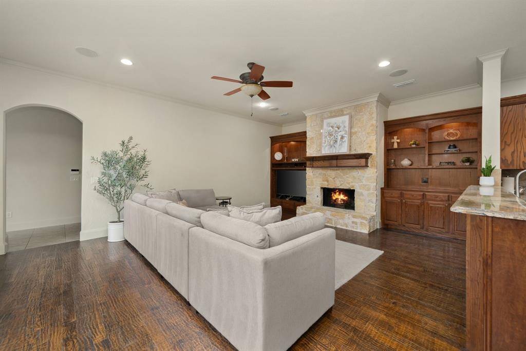 4389 Siena Drive, Frisco, TX 75033