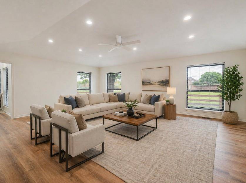 2720 E Seeton Road, Grand Prairie, TX 75054