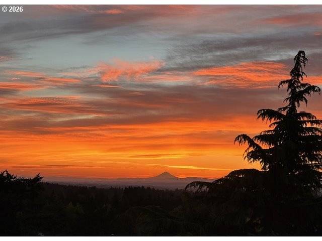 5240 CHAPMAN ST S, Salem, OR 97306