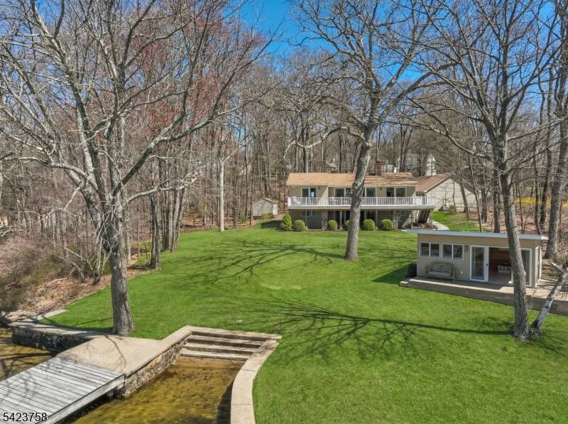 201 S New Jersey Ave, Jefferson Twp., NJ 07849