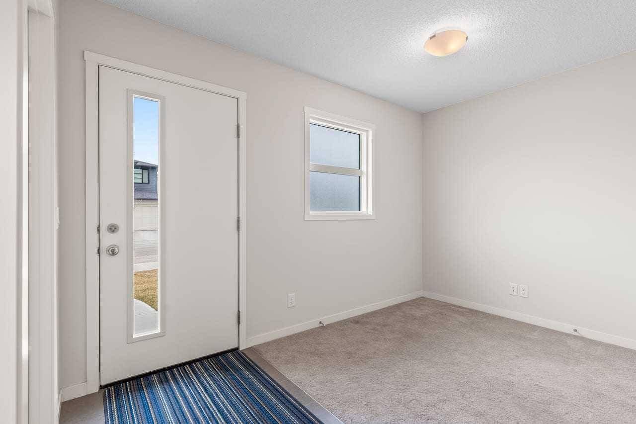 322 Harvest Hills WAY NE, Calgary, AB T3K 2P3