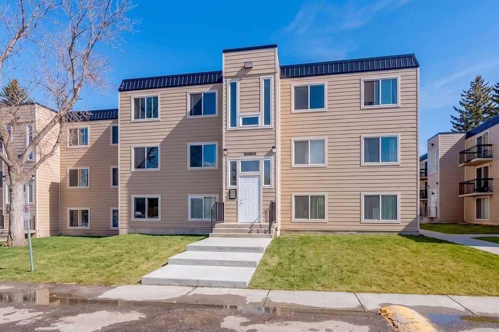 315 Heritage DR SE #203, Calgary, AB T2H 1N2