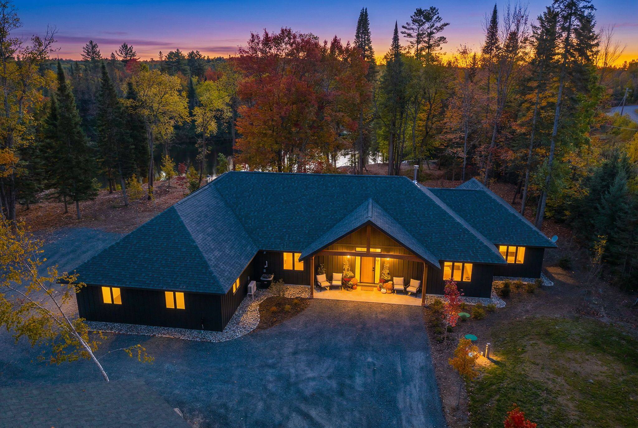 26 Mcgregor WAY, Bracebridge, ON P0B 1L0