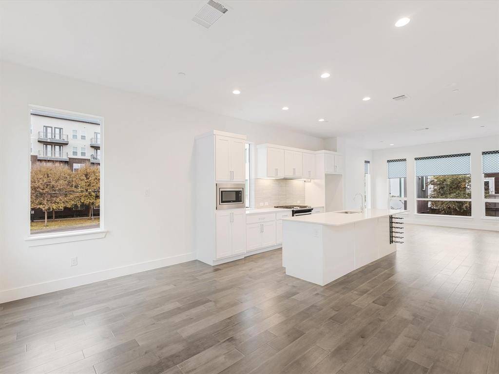 1771 McCoy Street #305, Dallas, TX 75204