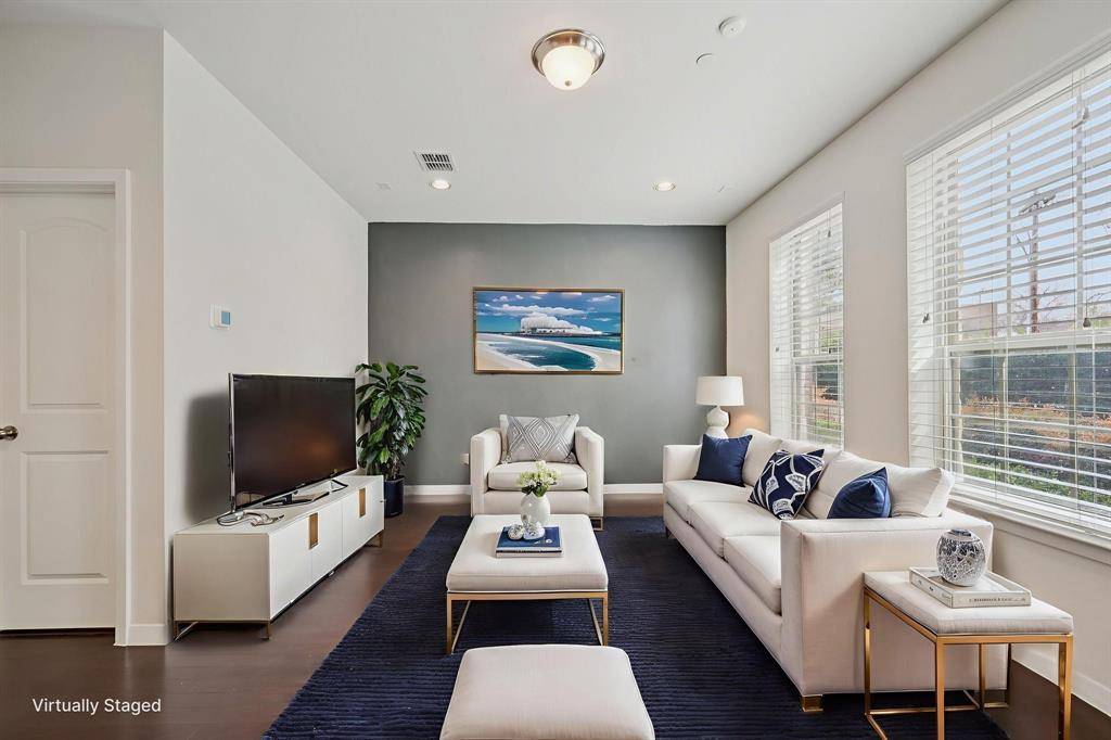 3934 Amberwood Drive, Addison, TX 75001