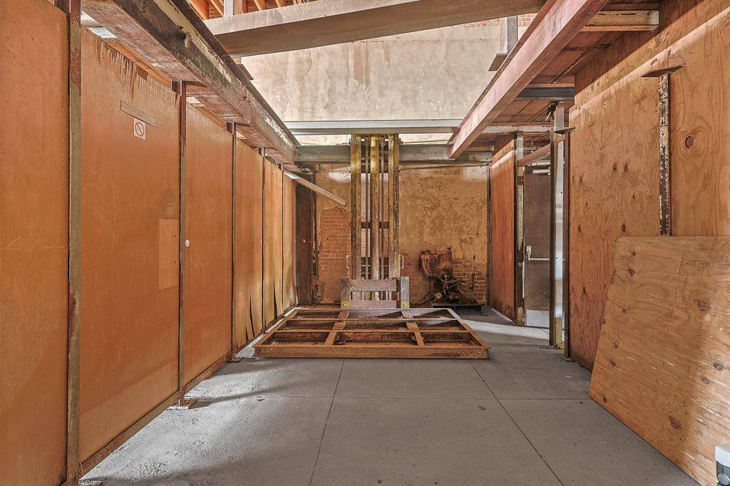 125 S Waco Street #2, Hillsboro, TX 76645