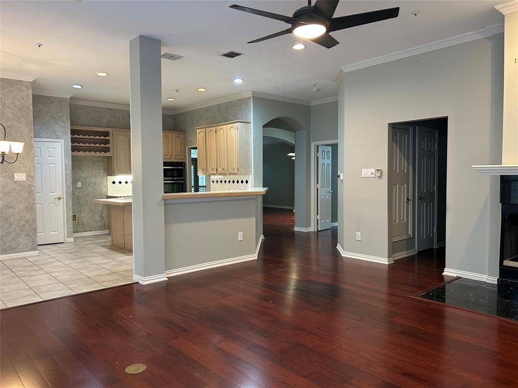 3789 Lakeway Court, Addison, TX 75001