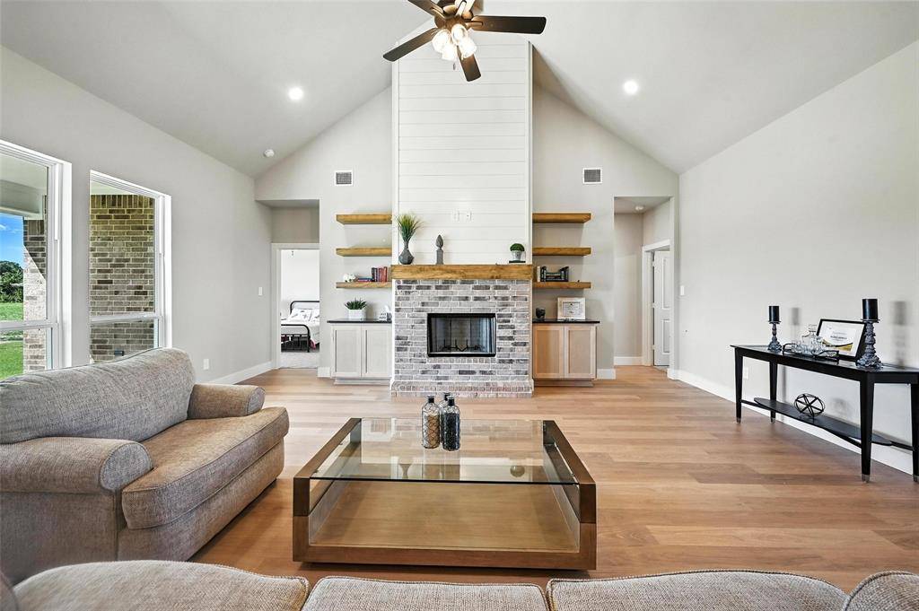 1114 Silver Sage Trail, Weatherford, TX 76085