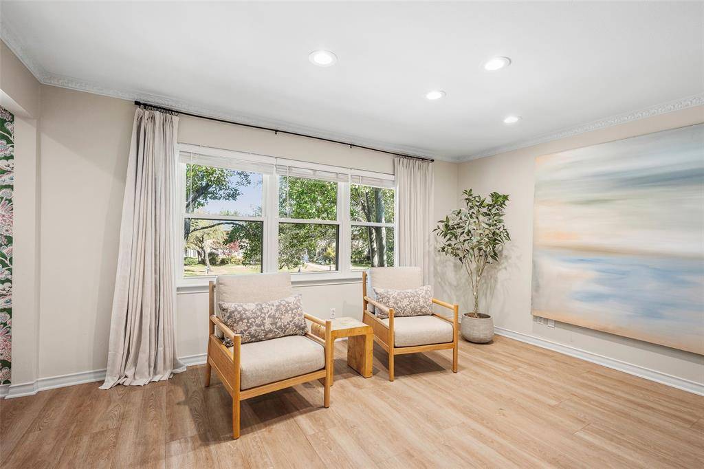 6226 Bandera Avenue #C, Dallas, TX 75225