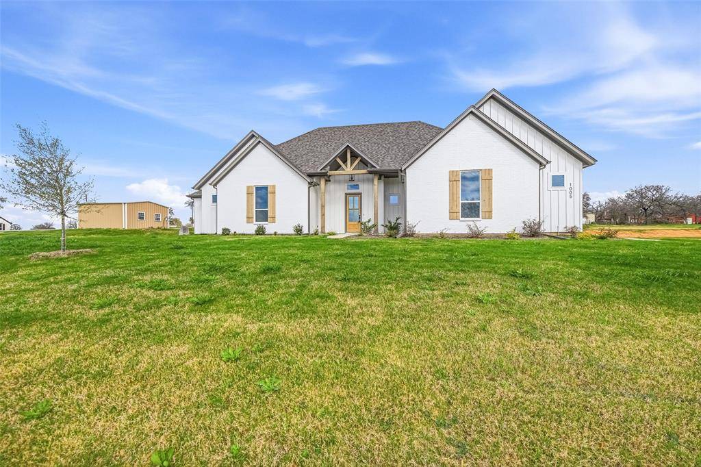 1005 Ronnie Court, Springtown, TX 76082