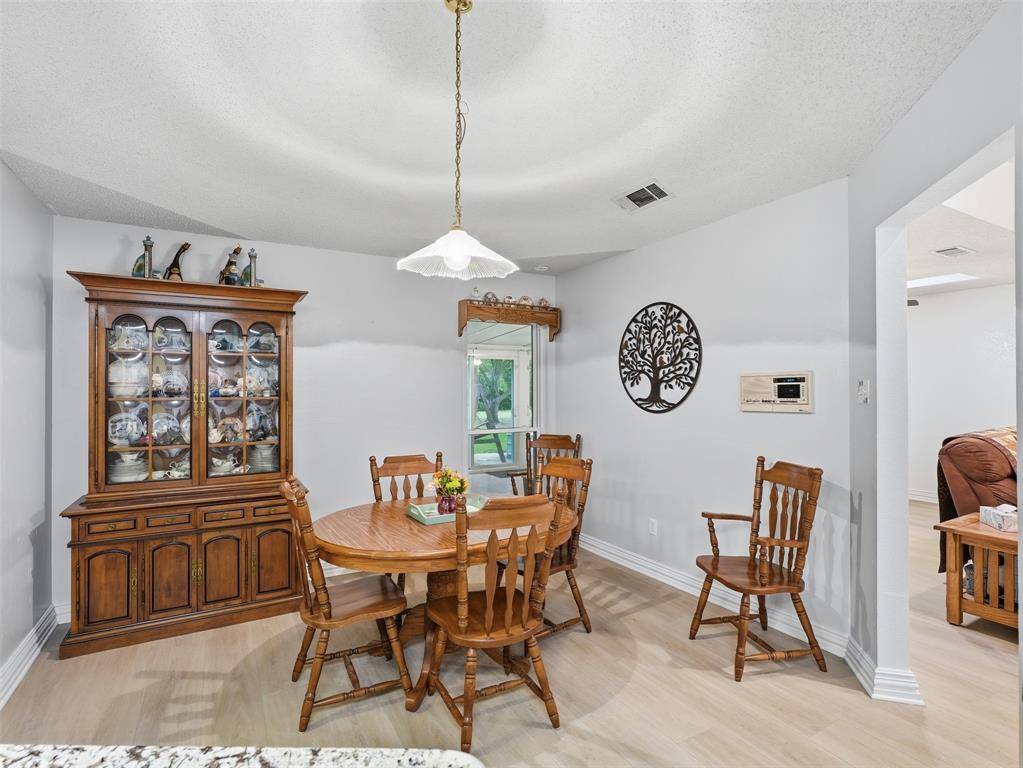 6065 Autumn Hills Drive, Fort Worth, TX 76140