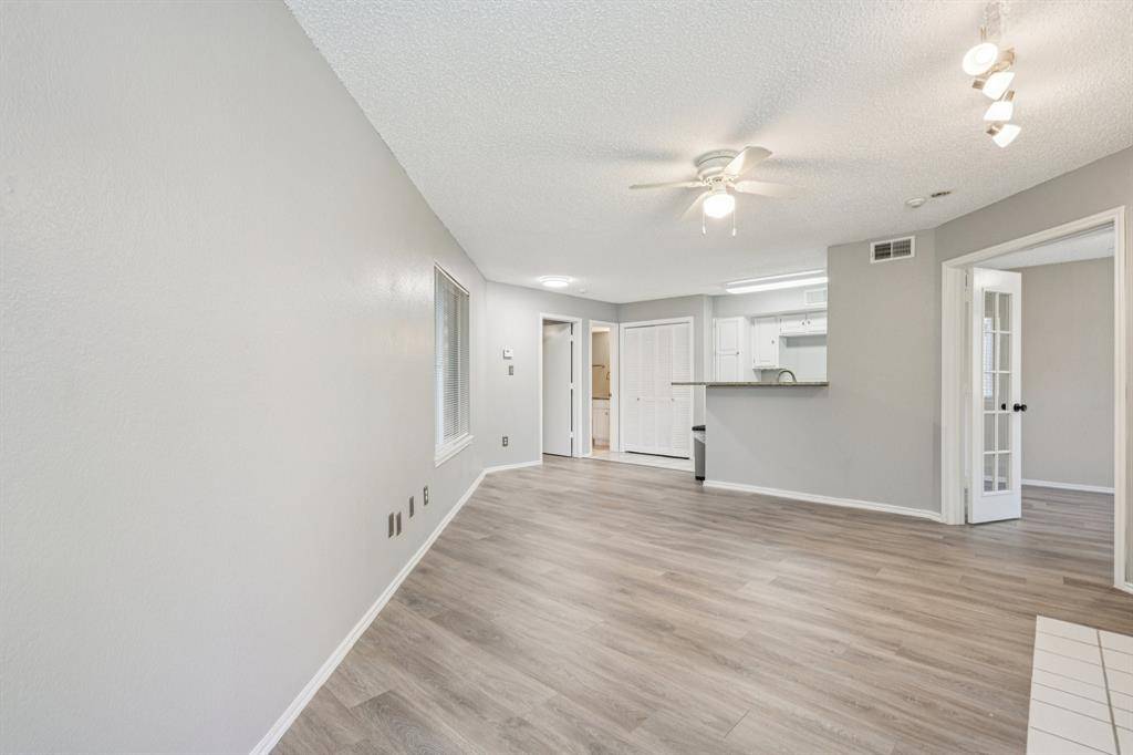 1712 Baird Farm Circle #2109, Arlington, TX 76006