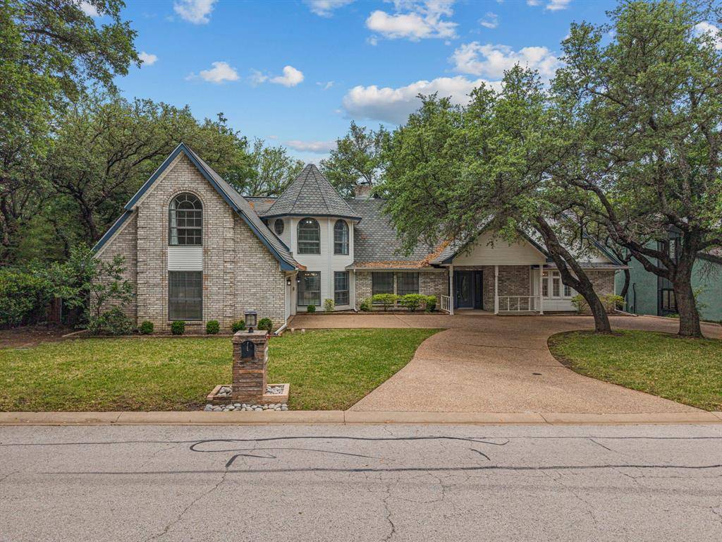 8809 Random Road, Fort Worth, TX 76179