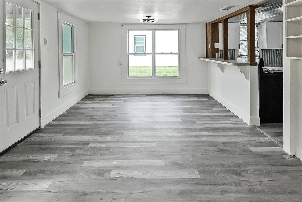 265 W Shirley Street, Stephenville, TX 76401