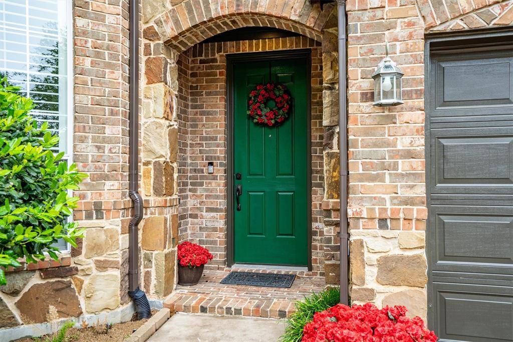 1217 Dayton Drive, Lantana, TX 76226