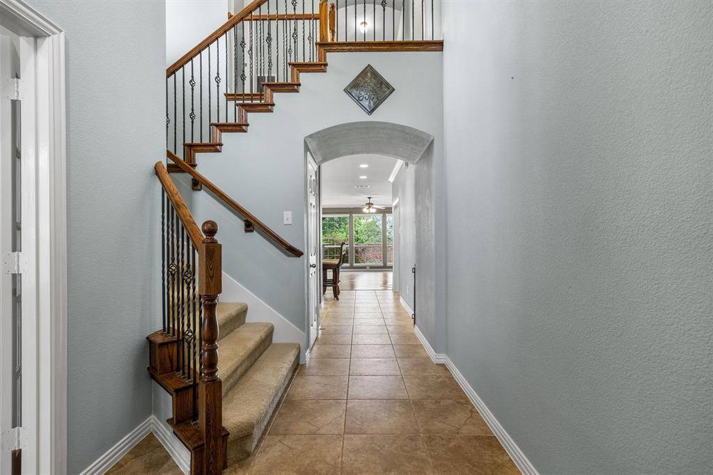 1217 Dayton Drive, Lantana, TX 76226