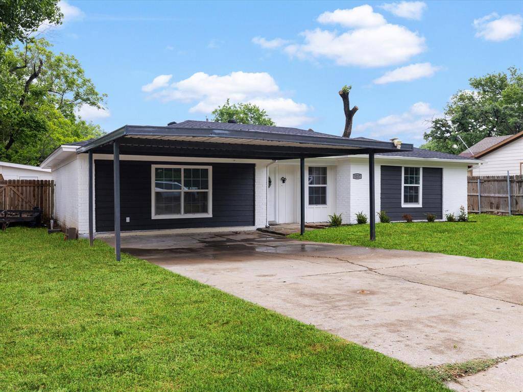 5217 Nell Street, Fort Worth, TX 76119