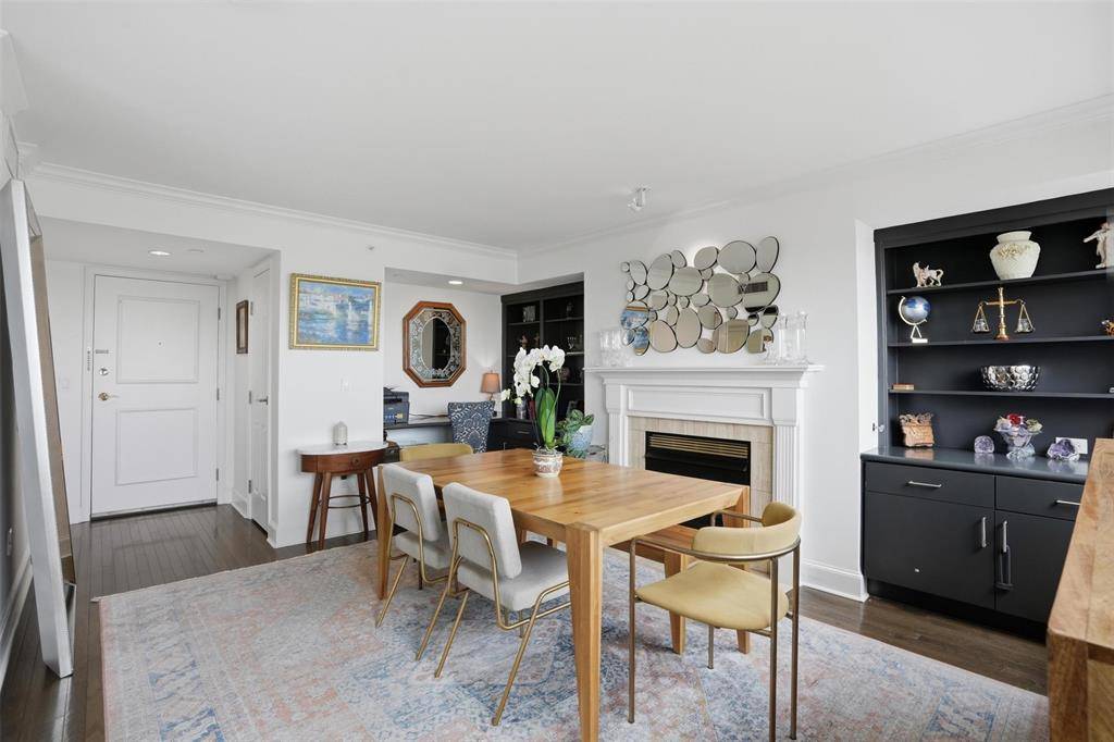 4242 Lomo Alto Drive #N84, Highland Park, TX 75219