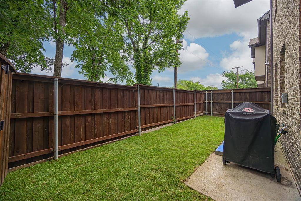 2413 Ash Lane, Sachse, TX 75048