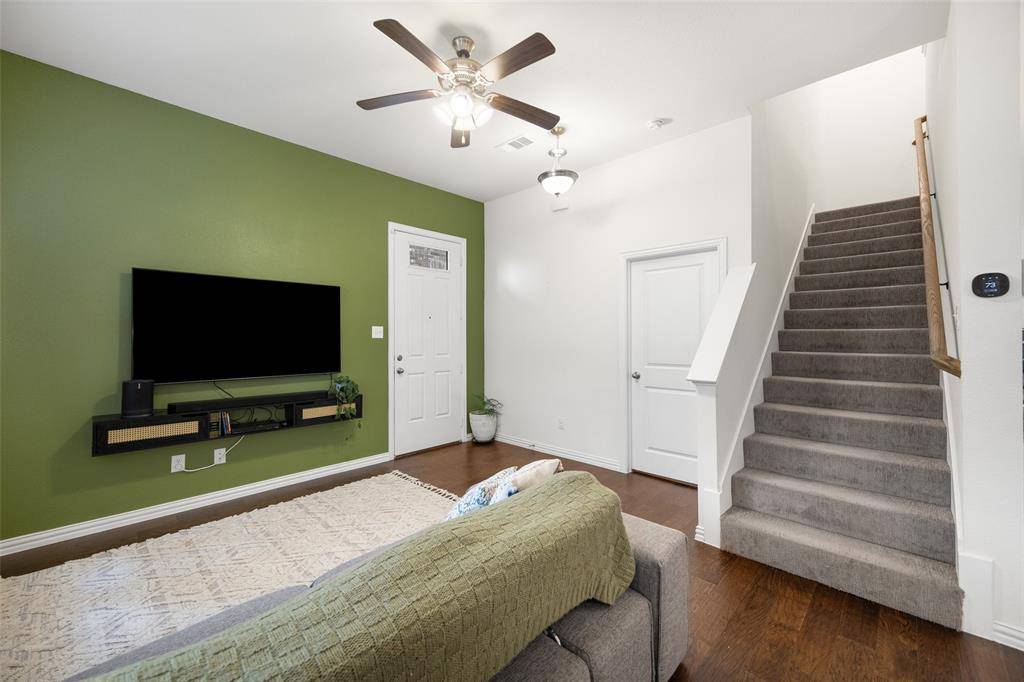 2413 Ash Lane, Sachse, TX 75048