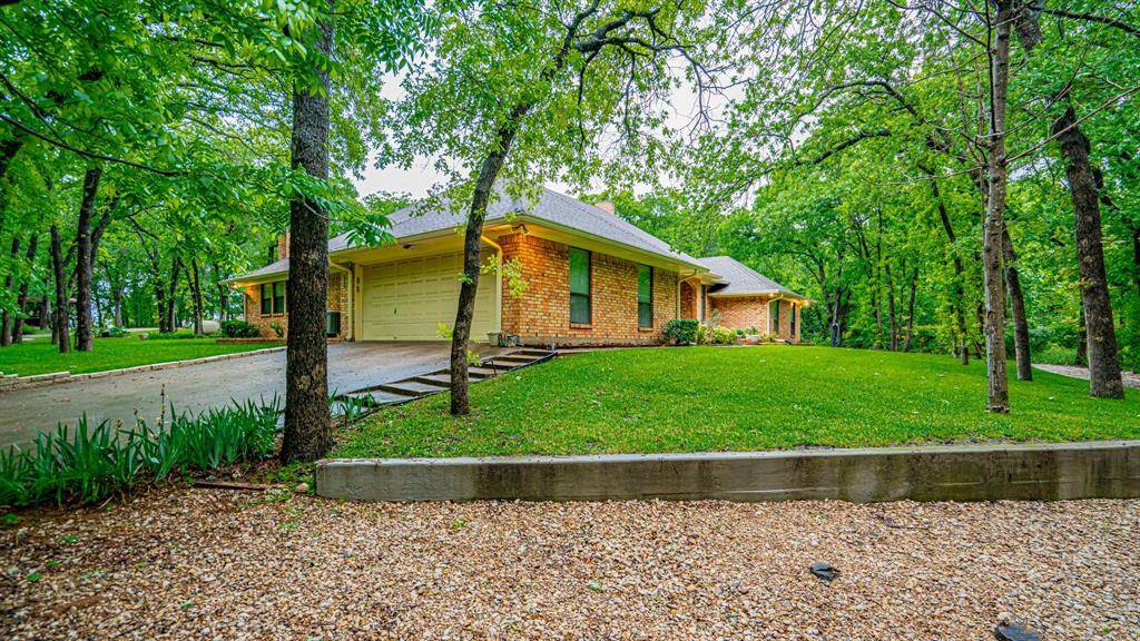 6520 Fall Creek Highway, Granbury, TX 76049