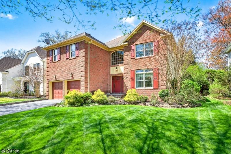 746 Clarence St, Westfield Town, NJ 07090