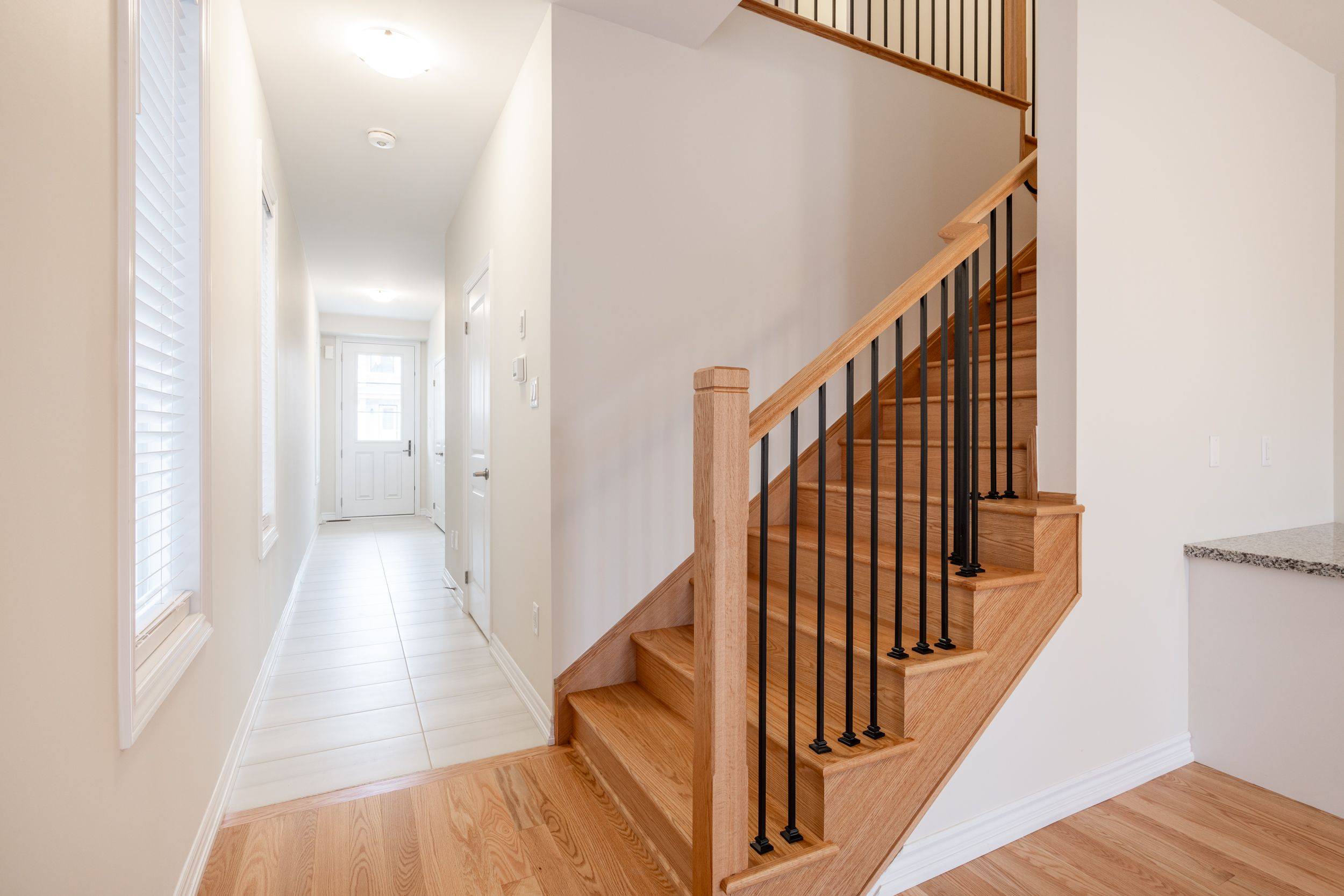 1426 Almonte DR, Burlington, ON L7P 0V8