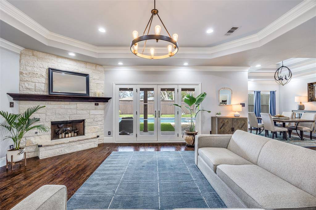 3763 Manana Drive, Dallas, TX 75220